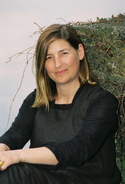 Cette image a un attribut alt vide ; le nom du fichier est portrait_4.jpg